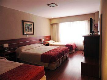 Hotel Quorum Golf, Tenis & Spa คอร์โดบา ภายนอก รูปภาพ